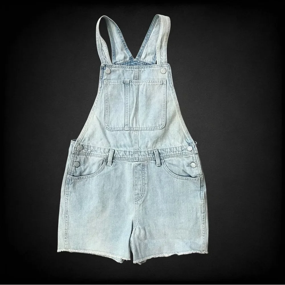 New with Tags Old Navy Girls Blue Denim Cut-Off Overall Shorts Size XL (14-16)